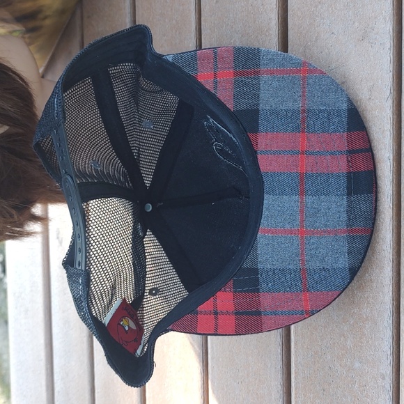 Angry Birds Red Black Plaid Trucker Mesh Snapback Hat Cap - Picture 6 of 9